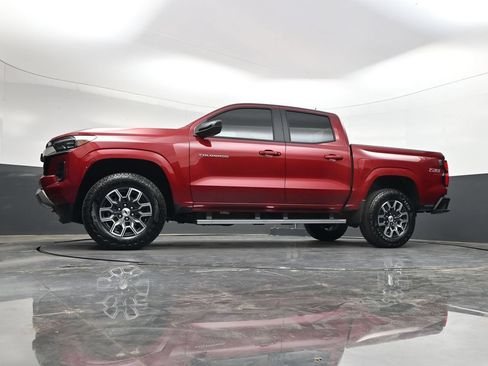 Used 2026 Chevrolet Colorado Z71 w/ Technology Package AWD/4WD image 29