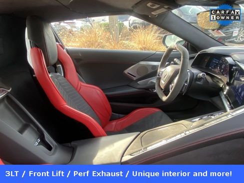 Used 2021 Chevrolet Corvette Stingray Premium Conv w/ Battery Protection Package image 36