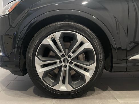 Used 2020 Audi Q7 3.0T Prestige w/ Prestige Package AWD/4WD image 7