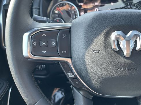 Used 2025 RAM 1500 Laramie image 20