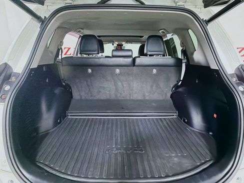 Used 2017 Toyota RAV4 Limited w/ Advanced Technology Package AWD/4WD image 28