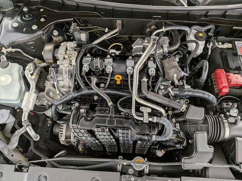 Used 2024 Nissan Altima 2.5 SR FWD image 24