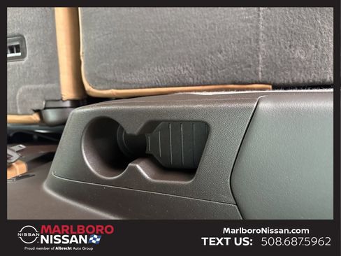 Used 2022 Cadillac Escalade Premium Luxury w/ Performance Package image 19