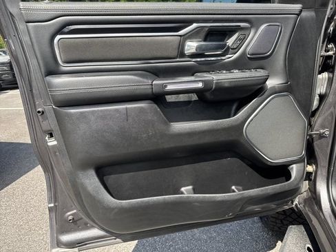 Used 2021 RAM 1500 Laramie AWD/4WD image 11