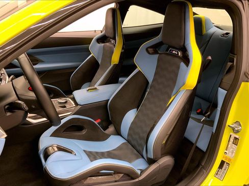 Used 2023 BMW M4 Coupe w/ M Driver's Package image 13