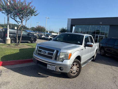 Used 2012 Ford F150 Lariat w/ Lariat Plus Pkg RWD image 2