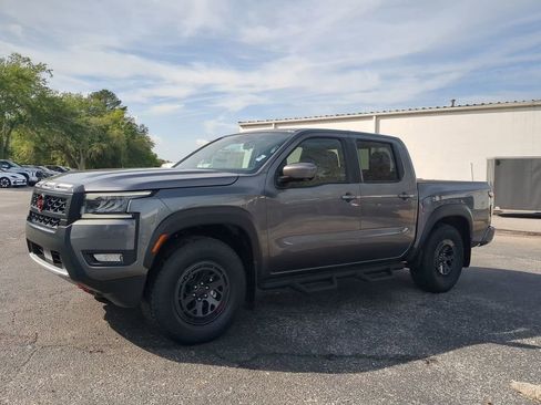 New 2026 Nissan Frontier Pro-X w/ Pro-X Convenience Package RWD image 8