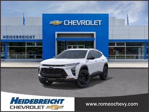 New 2025 Chevrolet Trax ACTIV w/ Sunroof Package image 9