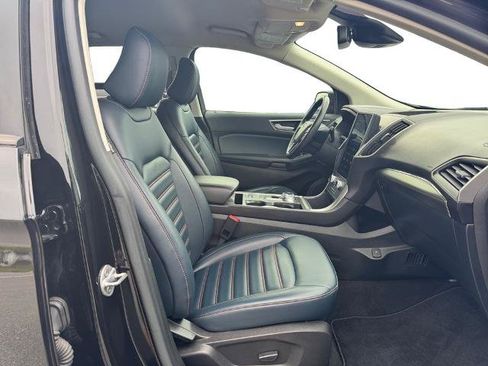 Certified 2023 Ford Edge SEL w/ Sport Appearance Package AWD/4WD image 15