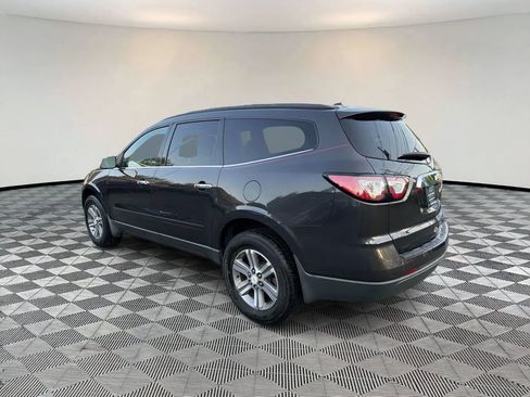 Used 2015 Chevrolet Traverse LT FWD image 5