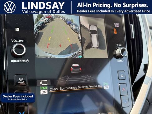 Used 2024 Subaru Ascent Touring AWD/4WD image 18