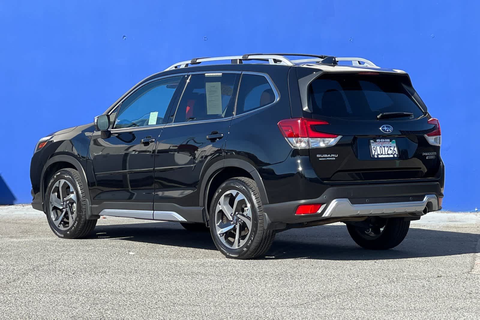 Used 2024 Subaru Forester Touring AWD/4WD image 5