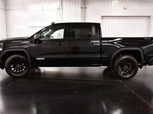 Used 2025 GMC Sierra 1500 Elevation AWD/4WD image 4