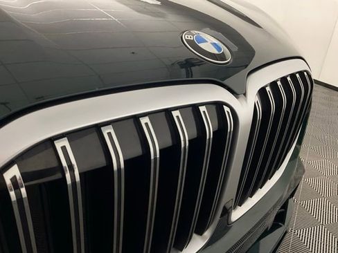 Certified 2023 BMW ALPINA XB7 image 9