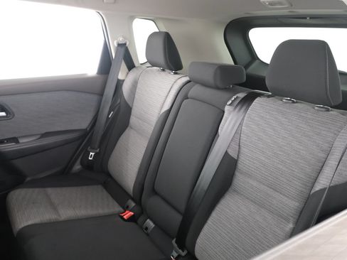 Used 2021 Nissan Rogue SV AWD/4WD image 30