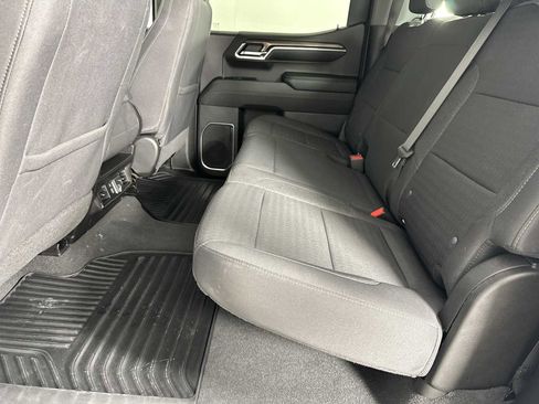 Used 2023 Chevrolet Silverado 1500 LT image 23