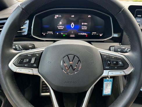 Used 2025 Volkswagen Jetta Sport FWD image 21