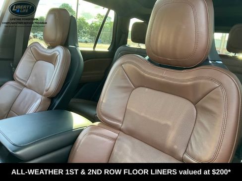 Used 2023 Lincoln Aviator Reserve w/ Equipment Group 201A AWD/4WD image 9