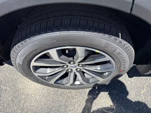 New 2026 Ford Explorer ST-Line AWD/4WD image 13
