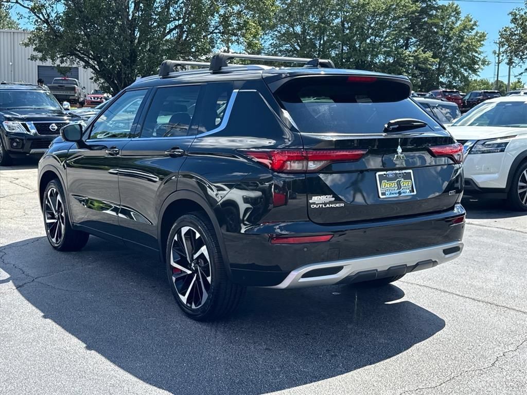 Used 2022 Mitsubishi Outlander SEL AWD/4WD image 5