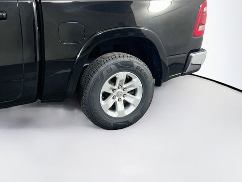 Used 2022 RAM 1500 Laramie AWD/4WD image 30