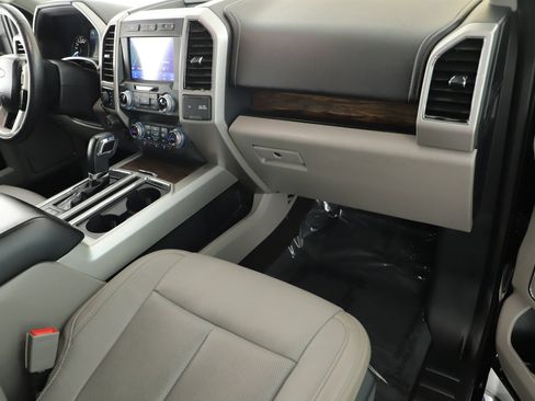 Certified 2020 Ford F150 Lariat w/ Equipment Group 502A Luxury AWD/4WD image 18