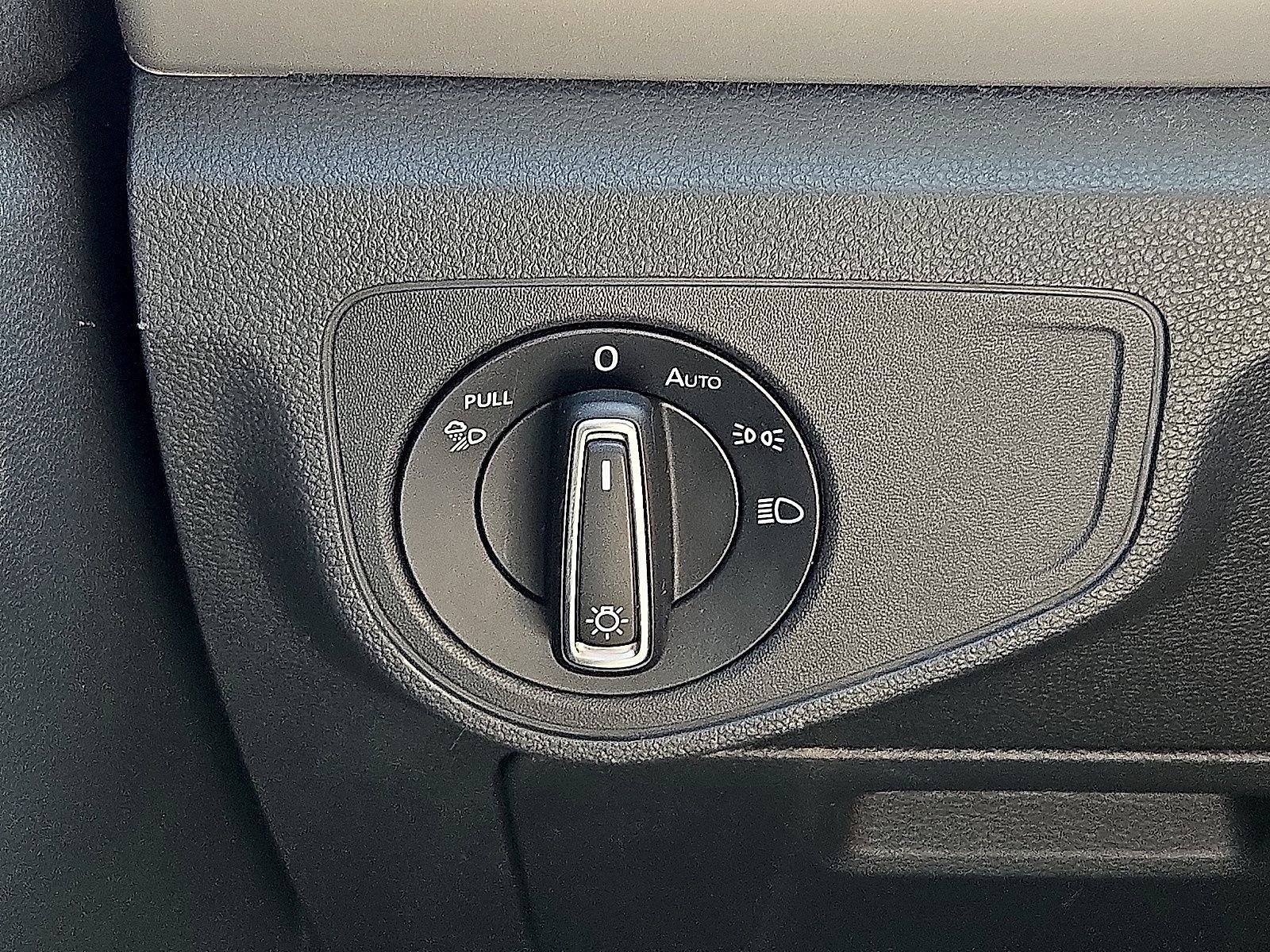 Used 2022 Volkswagen Atlas SE FWD image 23