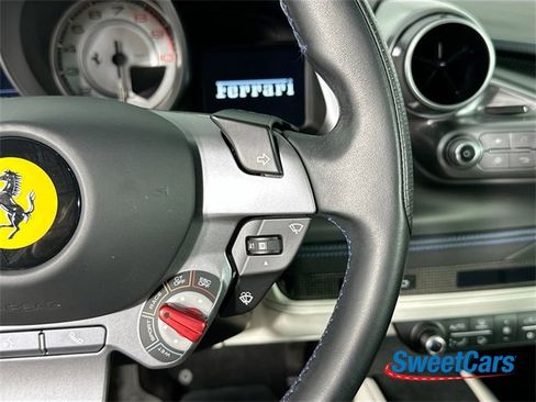 Used 2021 Ferrari F8 Tributo image 15