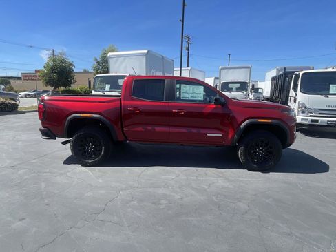 New 2026 GMC Canyon Elevation image 4