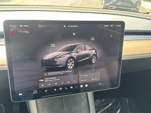 Used 2023 Tesla Model Y Long Range image 20