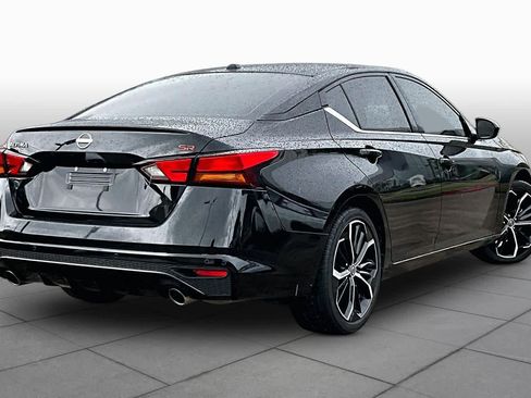 Certified 2025 Nissan Altima 2.5 SR FWD image 13