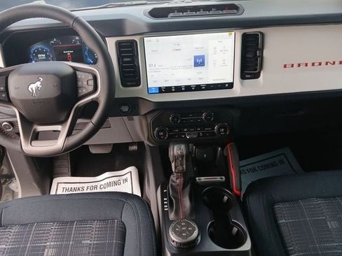 New 2026 Ford Bronco Heritage Edition AWD/4WD image 11