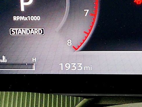 Used 2025 Nissan Murano SV AWD/4WD image 15
