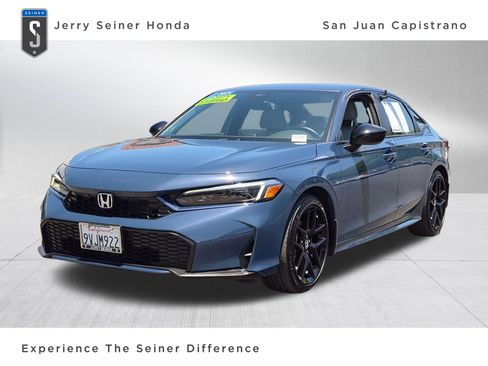 Used 2025 Honda Civic Sport image 1