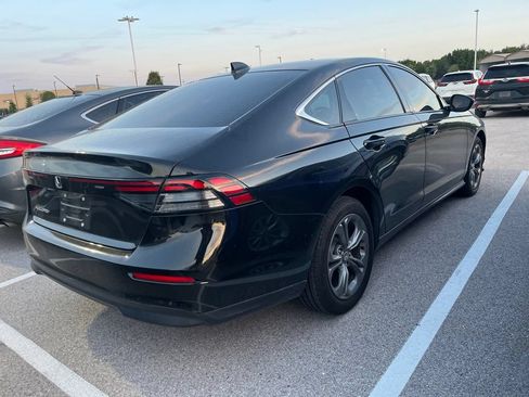 Used 2024 Honda Accord EX image 3