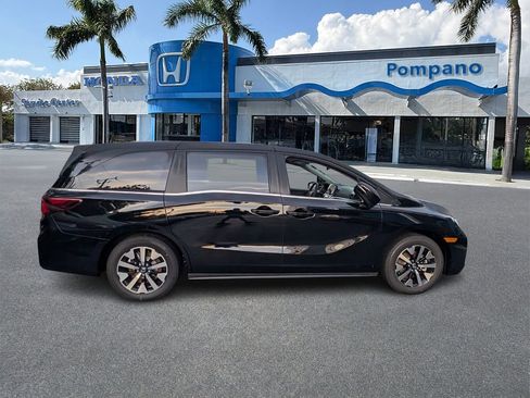 New 2026 Honda Odyssey EX-L image 8