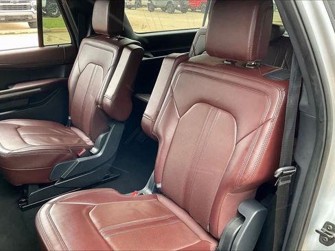 Used 2024 Ford Expedition Max Limited image 20