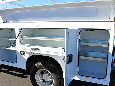 Used 2024 Chevrolet Silverado 3500 W/T w/ Snow Plow Prep Package image 7