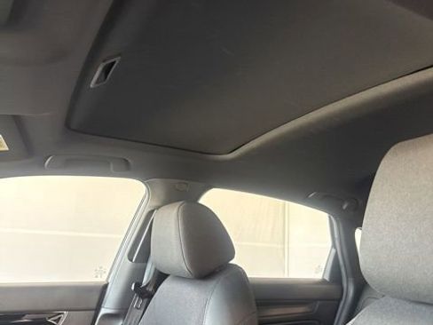 Used 2025 Honda Civic Sport image 20