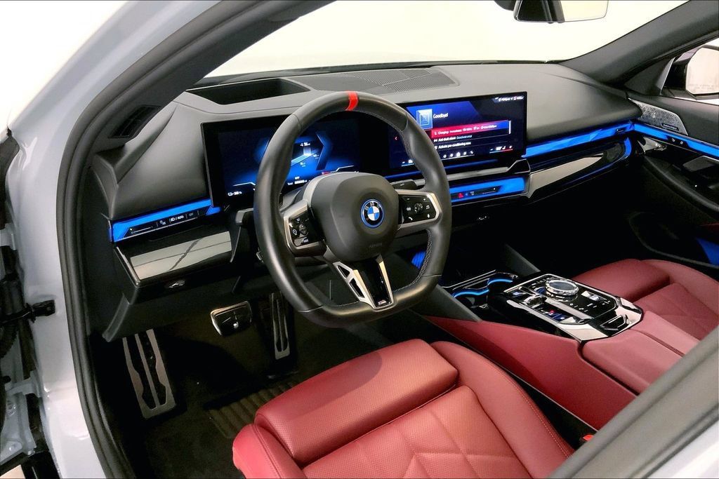 Used 2025 BMW i5 M60 AWD/4WD image 21