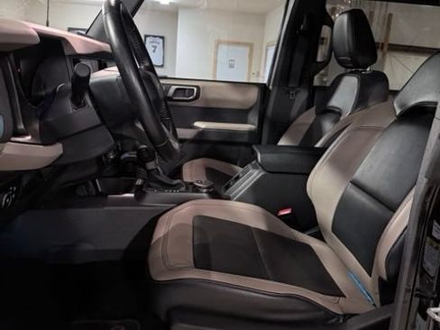 Used 2023 Ford Bronco Wildtrak AWD/4WD image 15