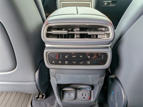 New 2026 Genesis GV80 3.5T e-SC image 28