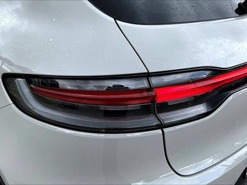 Used 2019 Porsche Macan S AWD/4WD image 23