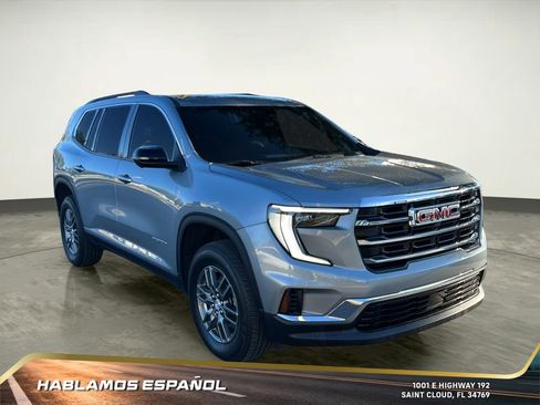 Used 2025 GMC Acadia Elevation image 7