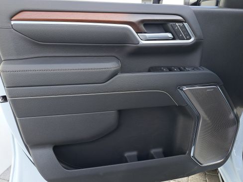 New 2026 GMC Sierra 2500 Denali w/ Denali Reserve Package image 17