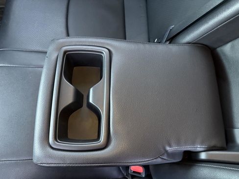 Used 2024 Toyota RAV4 Hybrid Woodland image 22