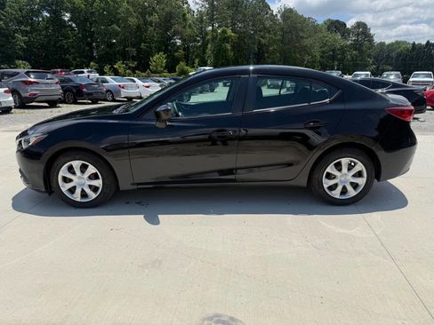 Used 2015 MAZDA MAZDA3 i Sport FWD image 3