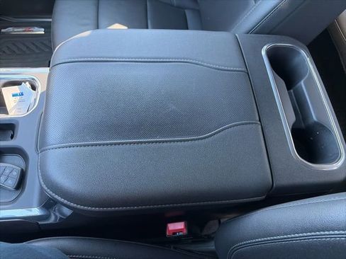 Used 2023 Chevrolet Silverado 1500 LTZ image 24