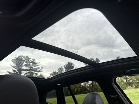 Used 2022 BMW X3 xDrive30i w/ Premium Package 2 image 32