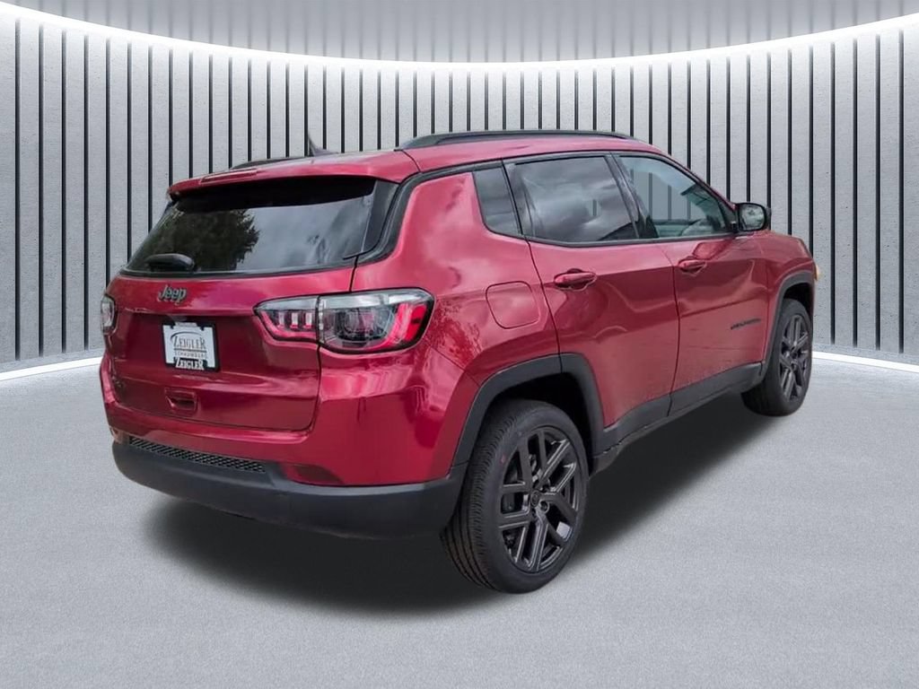 New 2026 Jeep Compass Latitude AWD/4WD image 8